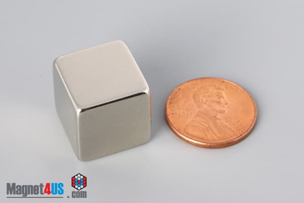 5/8" x 5/8" x 5/8" N40 Neodymium Block Magnet - photo 1