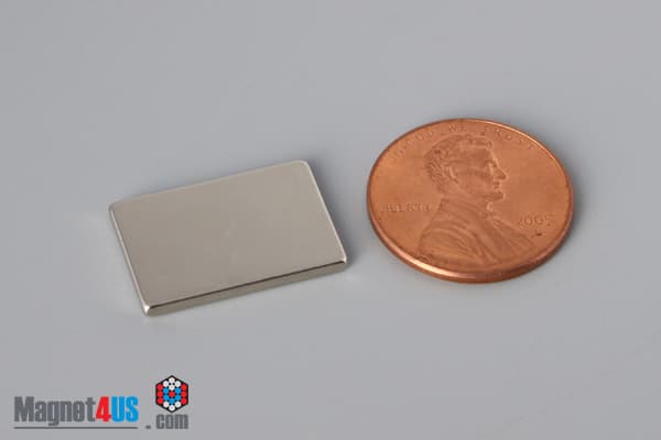 3/4" x 1/2" x 1/16" N40 Neodymium Block Magnet - photo 1