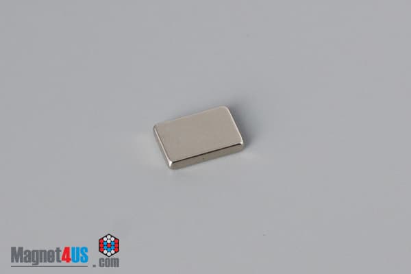 3/8" x 3/16" x 1/16" N40 Neodymium Block Magnet - photo 2