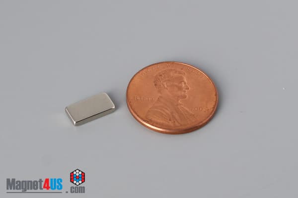 3/8" x 1/4" x 1/16" N45 Neodymium Block Magnet - photo 1