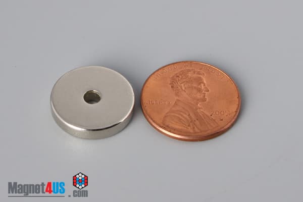 5/8" od x 1/8" id x 1/8" N45 Neodymium Ring Magnet - photo 1