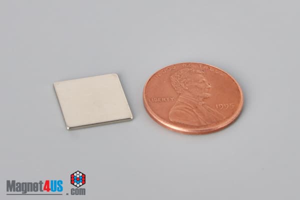 1/2" x 1/2" x 1/32" N40 Neodymium Block Magnet