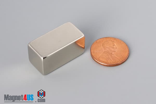 1/2" x 1/2" x 1" N45 Neodymium Block Magnet - photo 1