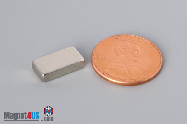 1/2" x 1/4" x 1/8" N45 Neodymium Block Magnet - photo 1