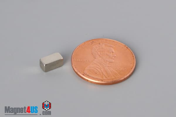 1/8" x 1/8" x 1/4" N45 Neodymium Block Magnet - photo 1