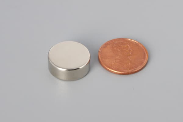 5/8" dia. x 1/4" N45 Neodymium Disc Magnet
